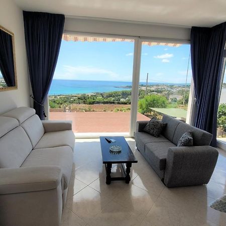 Villa Felloniche Santa Maria di Leuca Luaran gambar